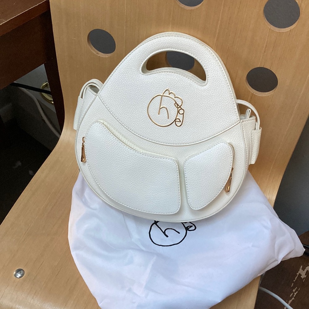 Homage Year Ova Bag White Pebbled Leather